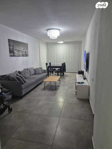 שדרות בר אילן 24