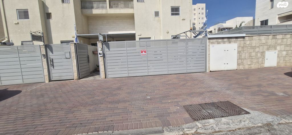 דירת גן, כנפי נשרים 11, נווה דקלים, אשקלון