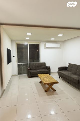 דירה, פיארברג 41, נווה זאב, נאות אילן, באר שבע