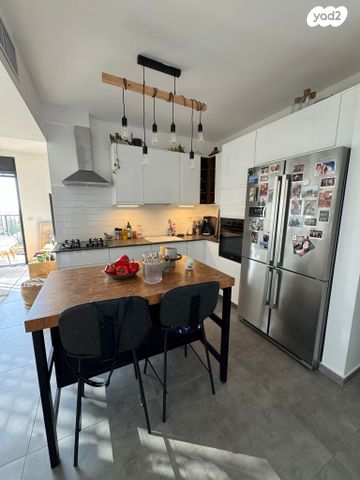 דירה, אבנר 7, אזור הבילויים, רמת גן