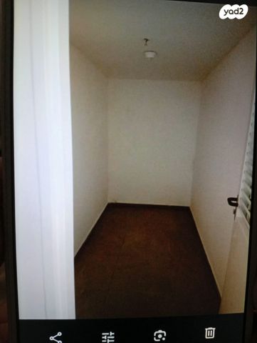 דירה, תאנה 44, החורש, חריש