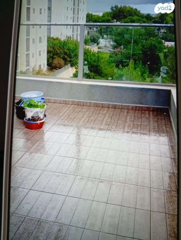 דירה, תאנה 44, החורש, חריש