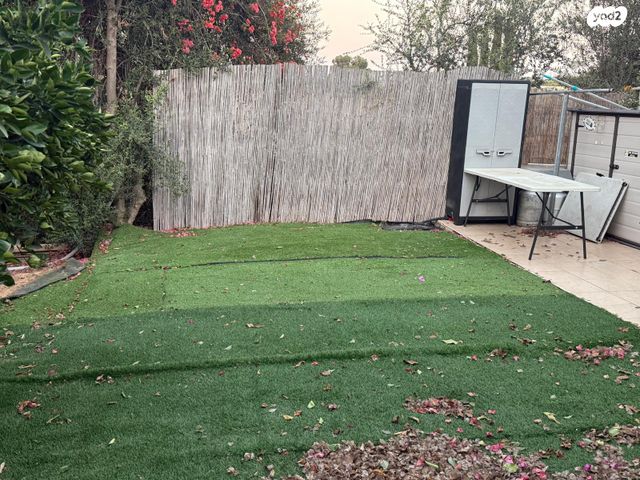 משק חקלאי/ נחלה, השקד 1, שדה צבי, שדה צבי