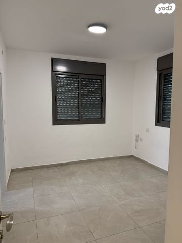 דירה, יצחק אבינו 1, אחיסמך, לוד