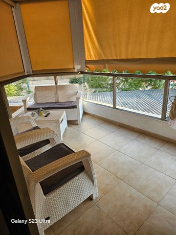 גדעון האוזנר 23