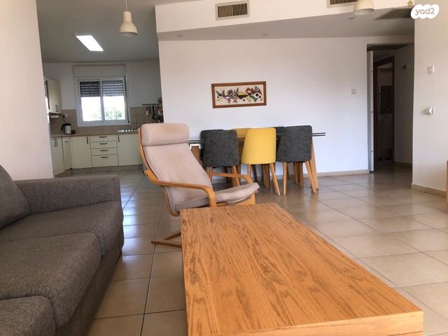 דירה, האלמוג 99, נופי סלע, מעלה אדומים