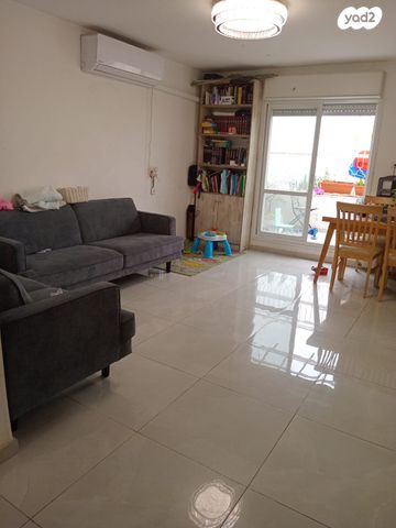 דירה, החסידה 17, גילה, ירושלים