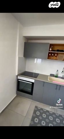 דירה, רחבת סנהדרין 275, גיורא יוספטל, דימונה