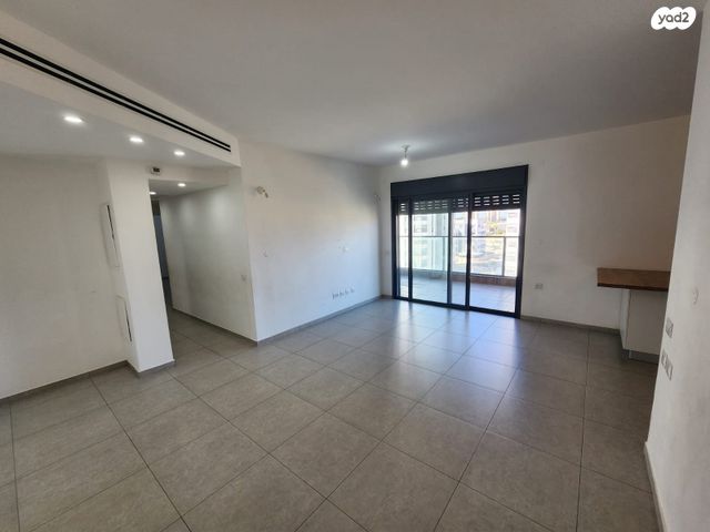 דירה, איסר הראל 4, נווה אור, אור עקיבא