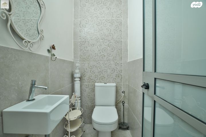 בית פרטי/ קוטג', מבצע משה 12, נווה ים, ראשון לציון