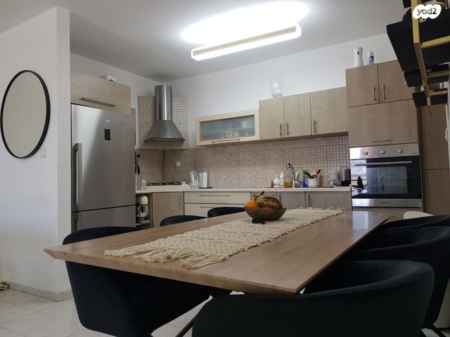 דירה, אברהם בן שושן 42, נווה אלון, עכו