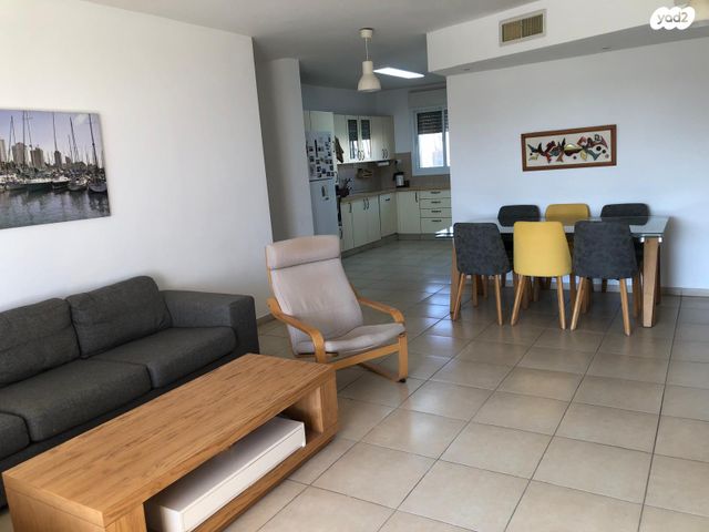 דירה, האלמוג 99, נופי סלע, מעלה אדומים