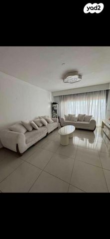 דירה, ניצן 31, נווה רבין, אור יהודה