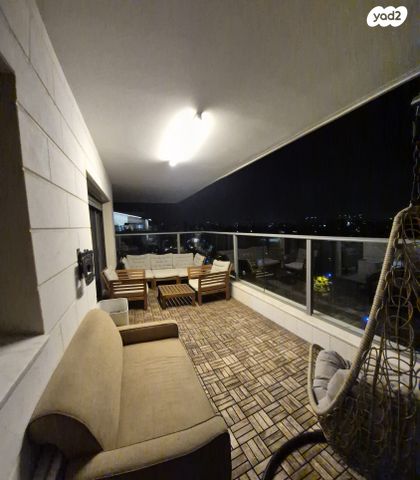 דירה, אריק איינשטיין 8, הרקפות, ראשון לציון