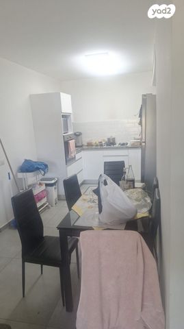 דירת גן, יקינטון 18, הפרחים, חריש