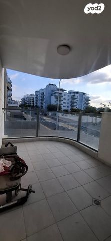 דירה, שרה אהרונסון 28, גדרה מזרח, גדרה