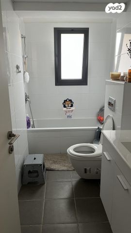 דירה, אושה 13, נווה אביבים, תל אביב יפו