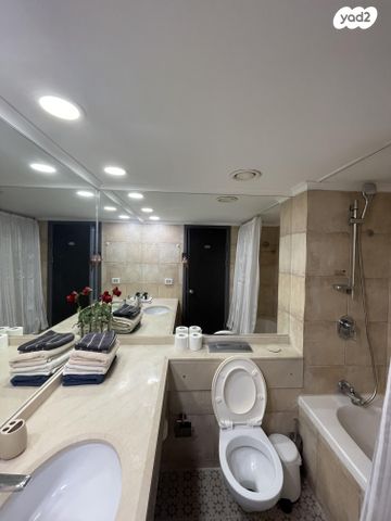 דירה, דוד אלעזר 10, חוף הכרמל, חיפה