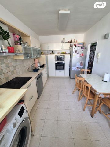 דירה, אמיר בנימיני 6, עין גנים, פתח תקווה