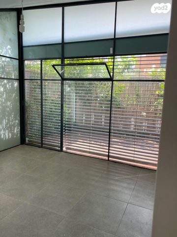 דירת גן, יהודה הלוי 10, נווה צדק, תל אביב יפו