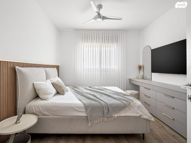 דירה, נחל פרת 1, אחוזת דניה, חדרה