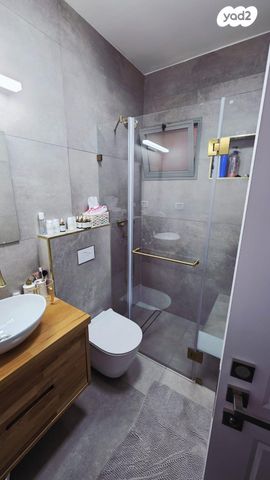 דירה, קצות החושן 24, קרית ספר, מודיעין עילית