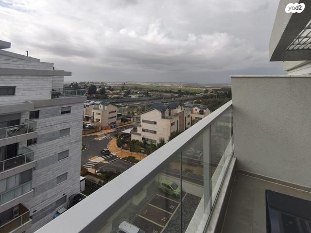 דירה, דרך הארגמן 15, שער הגיא מערב, יקנעם עילית