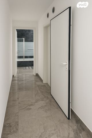 דו משפחתי, ספיר 13, רובע 10 חן, קצרין