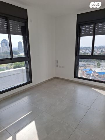 דירה, יונה וולך 7, גרין פארק החדשה, הוד השרון