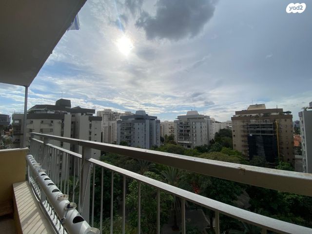 דירה, ברנשטיין 25, נווה הדרים, ראשון לציון