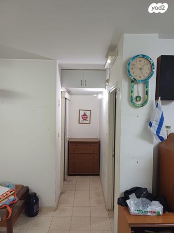 דירת גן, אמרי קלמן 1, פסגת זאב, ירושלים