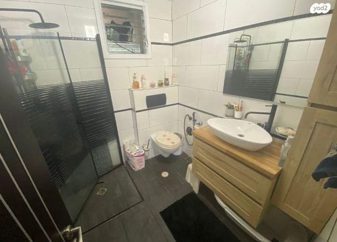 דירה, אבא אחימאיר 8, קרית מנחם בגין, רמלה