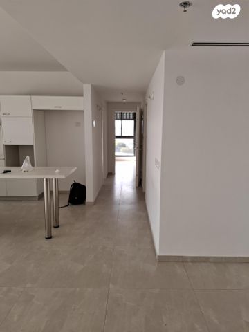 דירה, יונה וולך 7, גרין פארק החדשה, הוד השרון