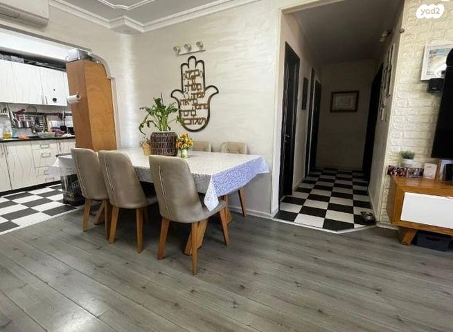 דירה, אבא אחימאיר 8, קרית מנחם בגין, רמלה