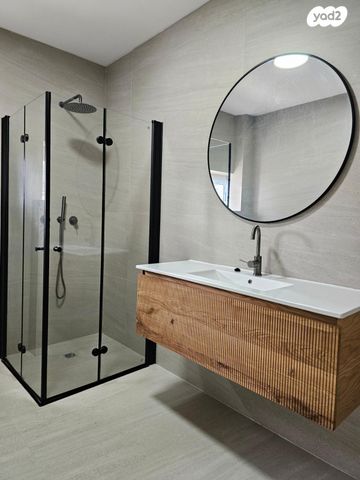 בית פרטי/ קוטג', יערה 19, שאר העיר, להבים