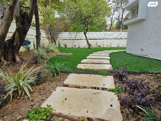 בית פרטי/ קוטג', יערה 19, שאר העיר, להבים