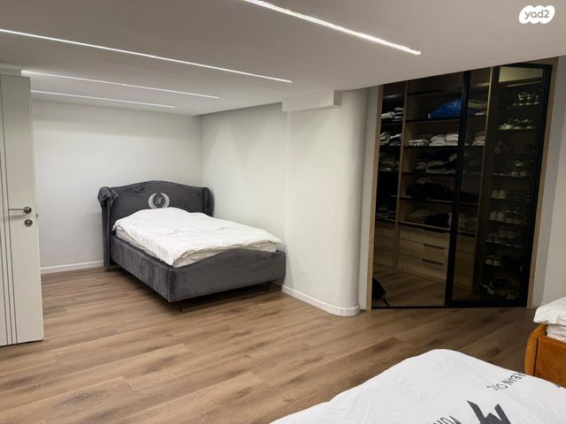 דירת גן, שלום עליכם 17, אגמים, נתניה