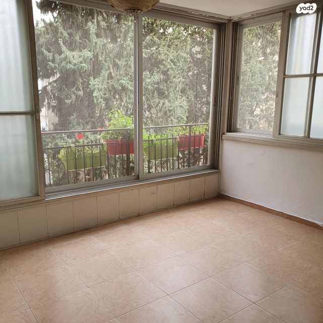 דירה, סוקולוב 18, ארלוזורוב, כפר סבא