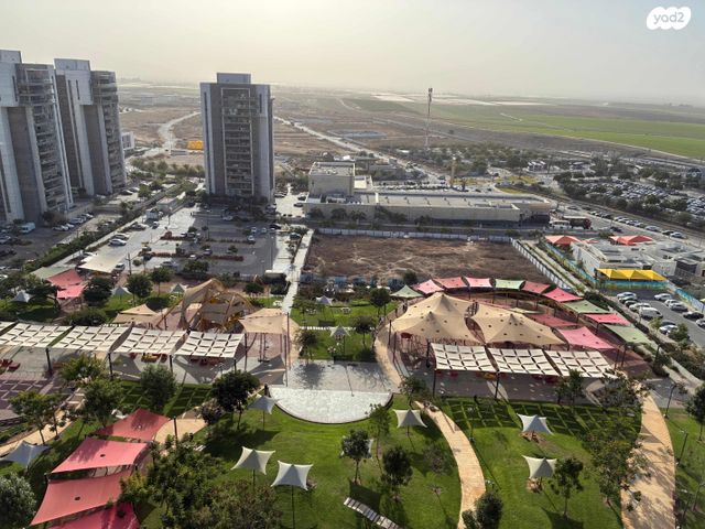 גג/ פנטהאוז, שלום דנינו 10, נתיבות מערב, נתיבות