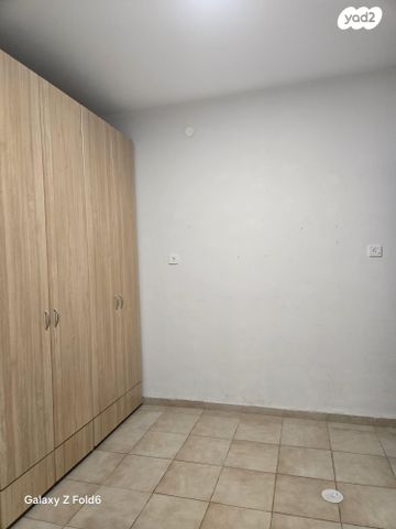 דירת גן, שרה ואהרון אהרונסון 42, נווה מנחם, באר שבע