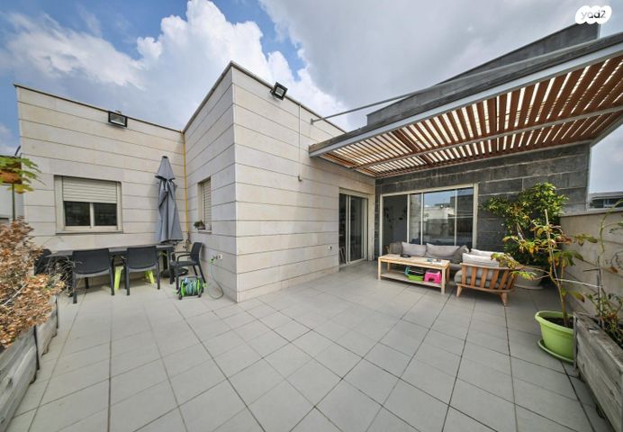 גג/ פנטהאוז, הקציר 15, וואלי, העמק, נס ציונה