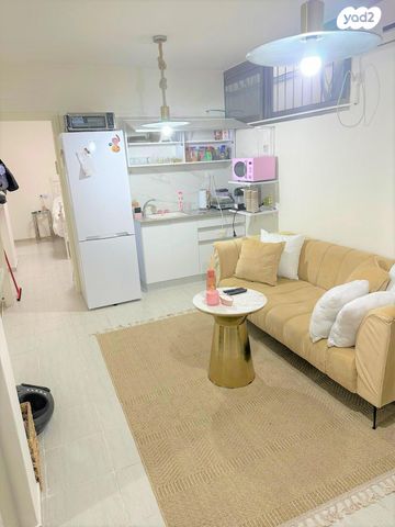 יחידת דיור, ישראל גלעדי 1, רובע ט"ו, אשדוד