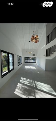 גג/ פנטהאוז, הפועל 50, נוף ים, הרצליה