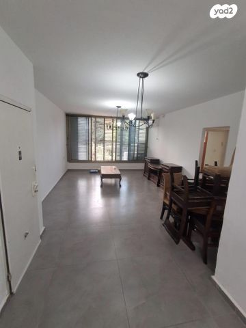 ארלוזורוב 1