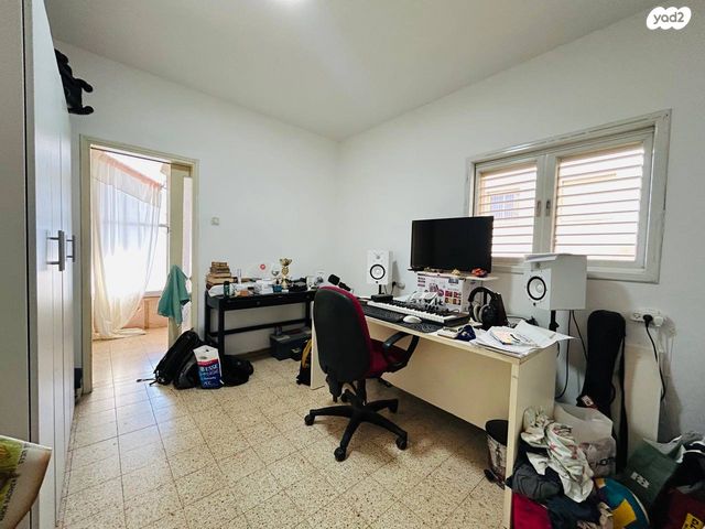 דירה, הרימון 12, רמז, מערב ותיק, ראשון לציון