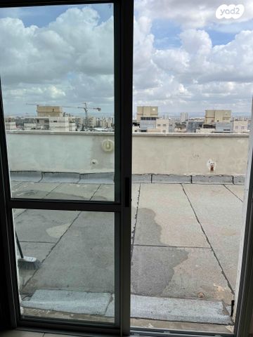 גג/ פנטהאוז, מורדי הגטאות 6, שיכוני המזרח, ראשון לציון