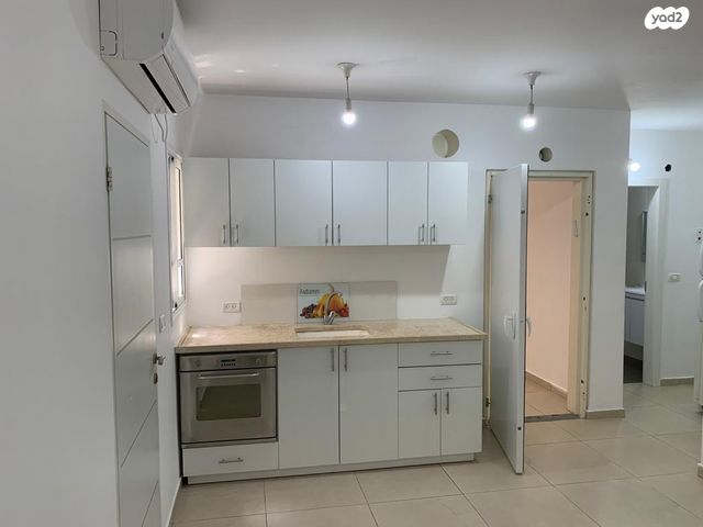 מרתף/ פרטר, צה"ל 28, צה"ל, ראש העין