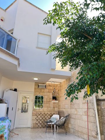 דו משפחתי, השריונאים 4, אפרידר, אשקלון