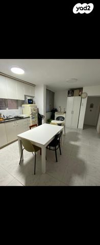 דירה, אנילביץ' 21, שיכון ותיקים, חולון