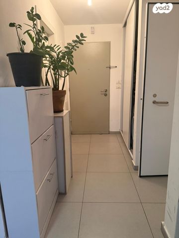 סאבלט, י.ל. פרץ 35, נווה שאנן, תל אביב יפו